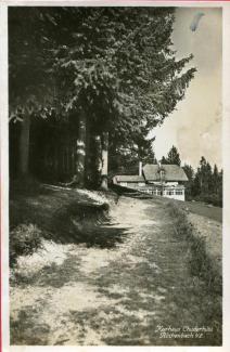 Ansichtskarte «Waldweg beim Kurhaus Chuderhüsi, Röthenbach i. E.»; gelaufen am 11.8.1942 von Röthenbach i. E. nach Gossau ZH